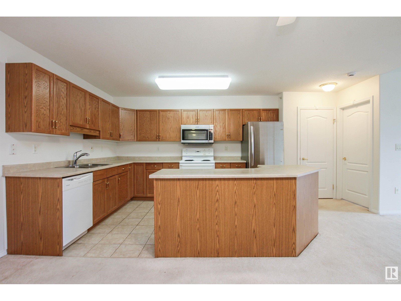 #402 8912 156 St Nw, Edmonton, Alberta  T5R 5Z2 - Photo 5 - E4439906