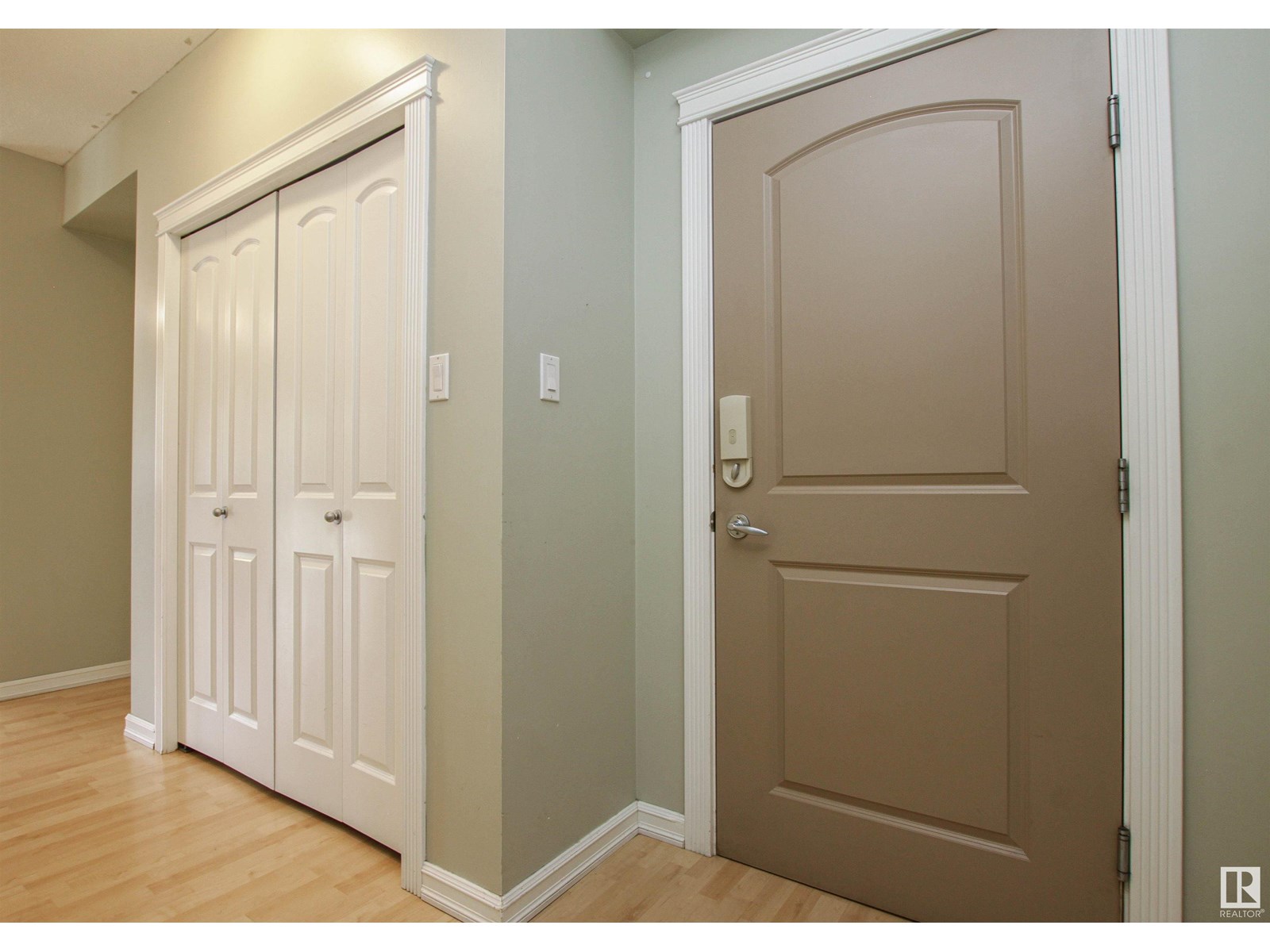 #203 10630 78 Av Nw, Edmonton, Alberta  T6E 1P5 - Photo 2 - E4443829