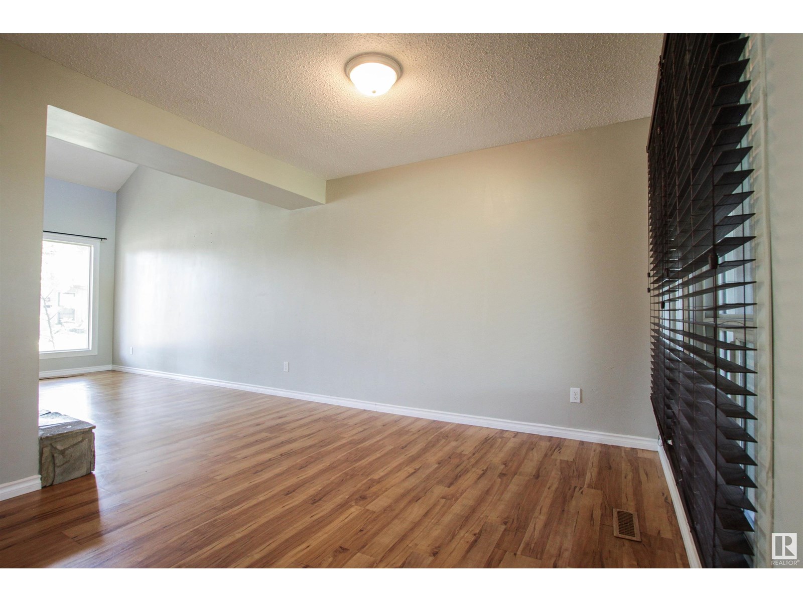 5363 Hill View Cr Nw, Edmonton, Alberta  T6L 1V9 - Photo 18 - E4446884