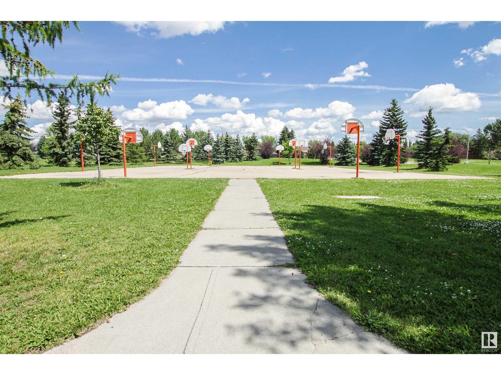 5363 Hill View Cr Nw, Edmonton, Alberta  T6L 1V9 - Photo 7 - E4446884