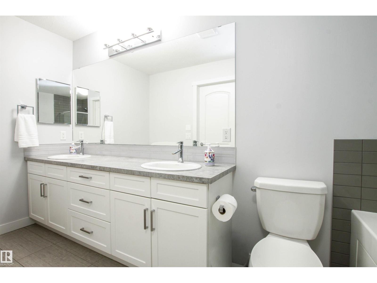 16752 15 Av Sw, Edmonton, Alberta  T6W 3R6 - Photo 37 - E4470089