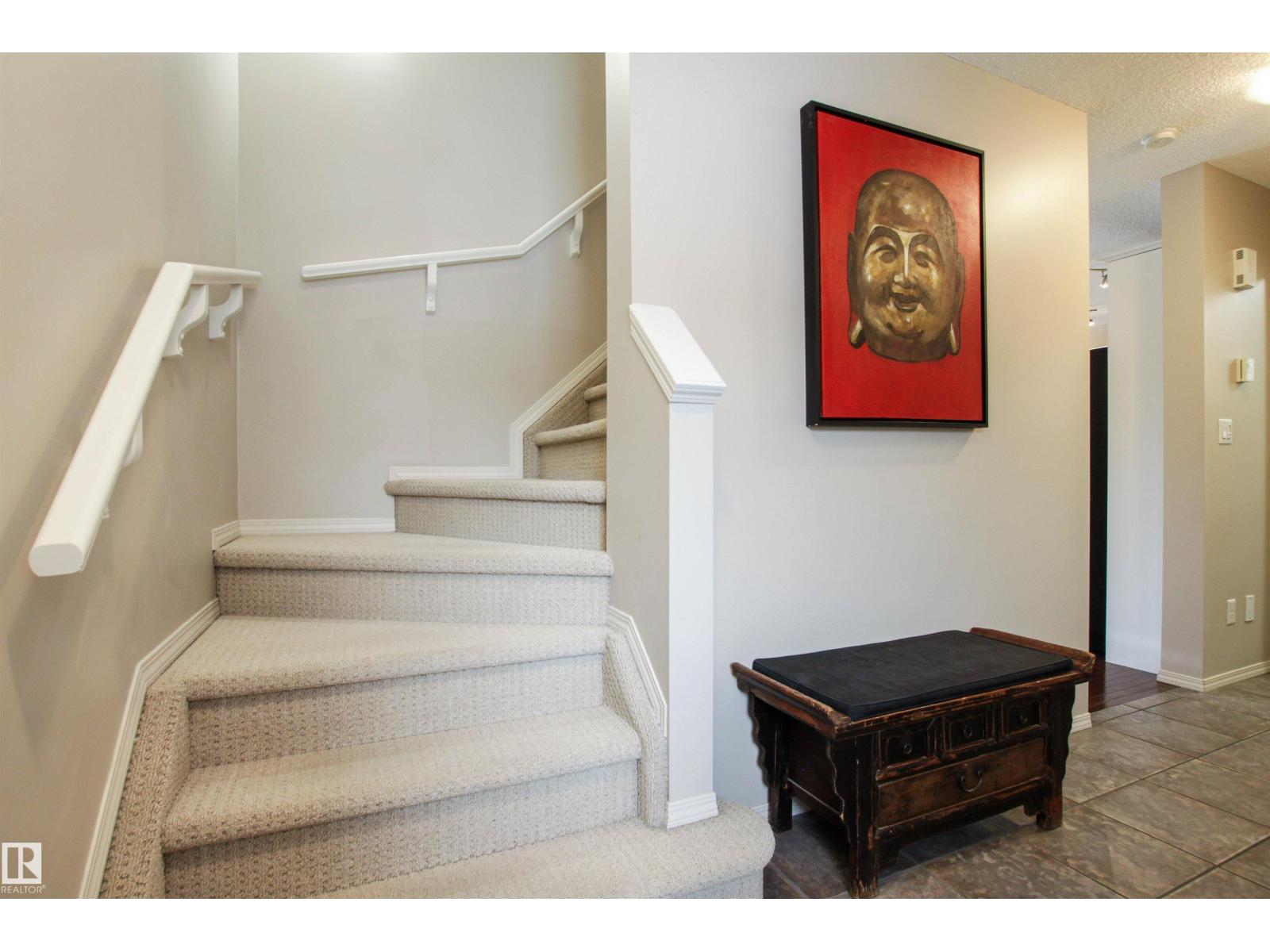 2315 Lemieux Pl Nw, Edmonton, Alberta  T6R 0C3 - Photo 4 - E4471395