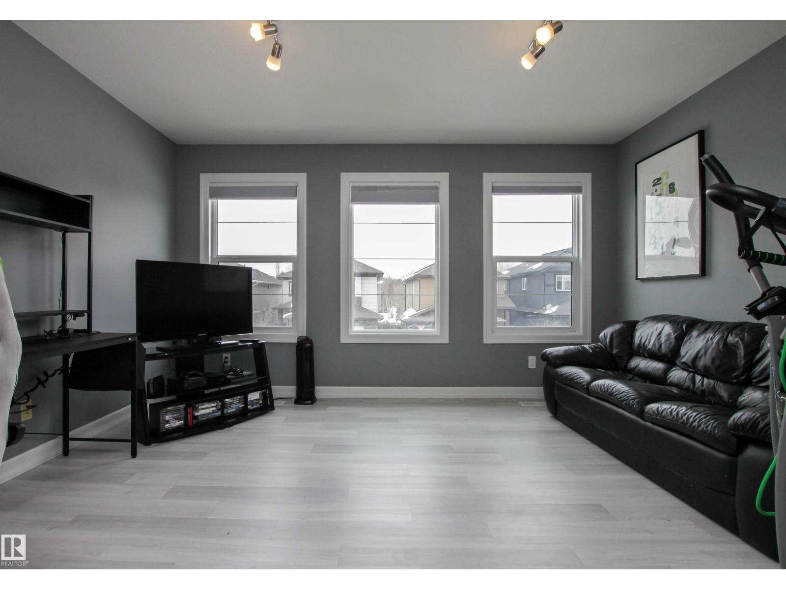 3334 Hilton Cr Nw, Edmonton, Alberta  T6M 0N5 - Photo 26 - E4475914