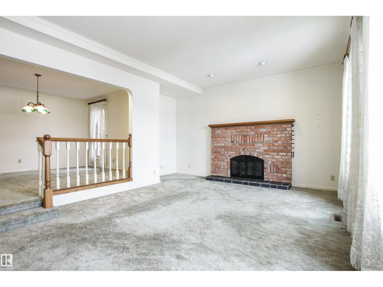 9539 88 Av Nw, Edmonton, Alberta  T6C 1M7 - Photo 7 - E4481233