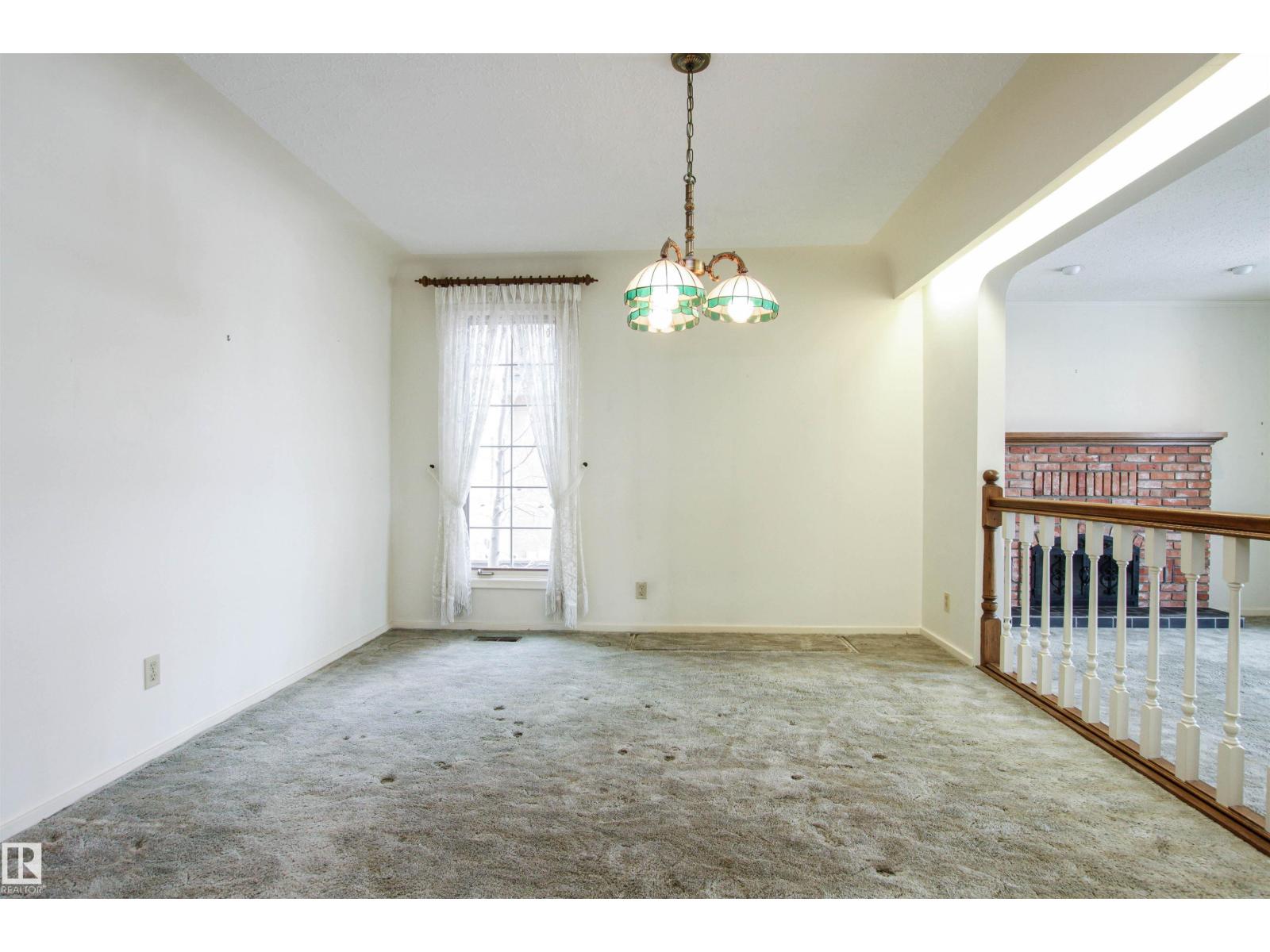 9539 88 Av Nw, Edmonton, Alberta  T6C 1M7 - Photo 8 - E4481233