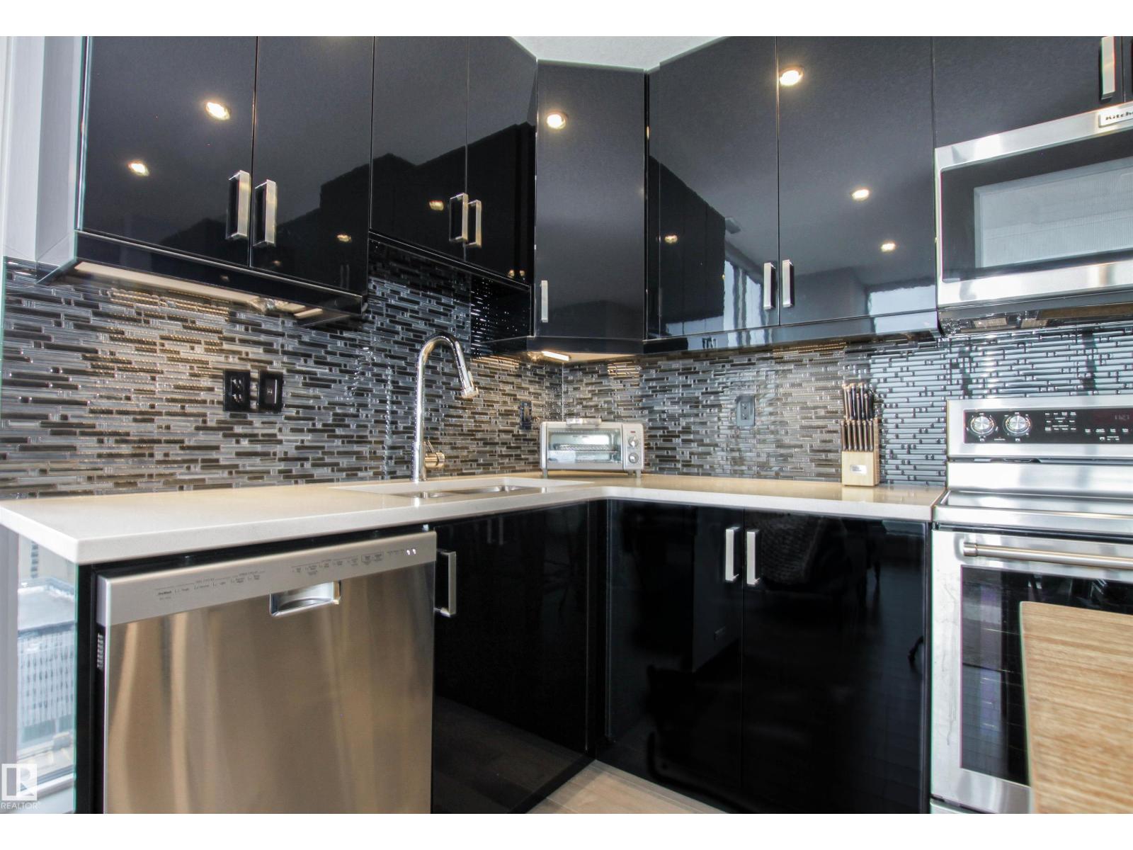 #2003 10238 103 St Nw, Edmonton, Alberta  T5J 0G6 - Photo 6 - E4481236