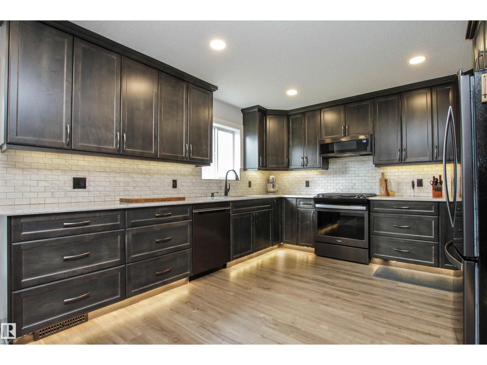 283 Lilac Tc, Sherwood Park, Alberta  T8H 1Z2 - Photo 13 - E4483691