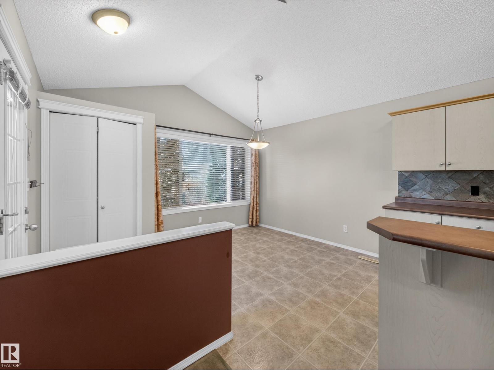 7912 10 Av Sw, Edmonton, Alberta  T6X 1E7 - Photo 13 - E4483707