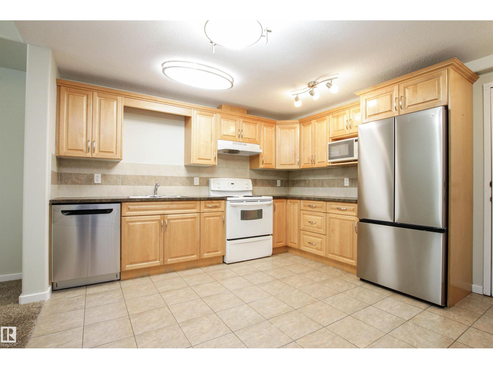 #3 11827 105 St Nw, Edmonton, Alberta  T5G 2N1 - Photo 5 - E4484336