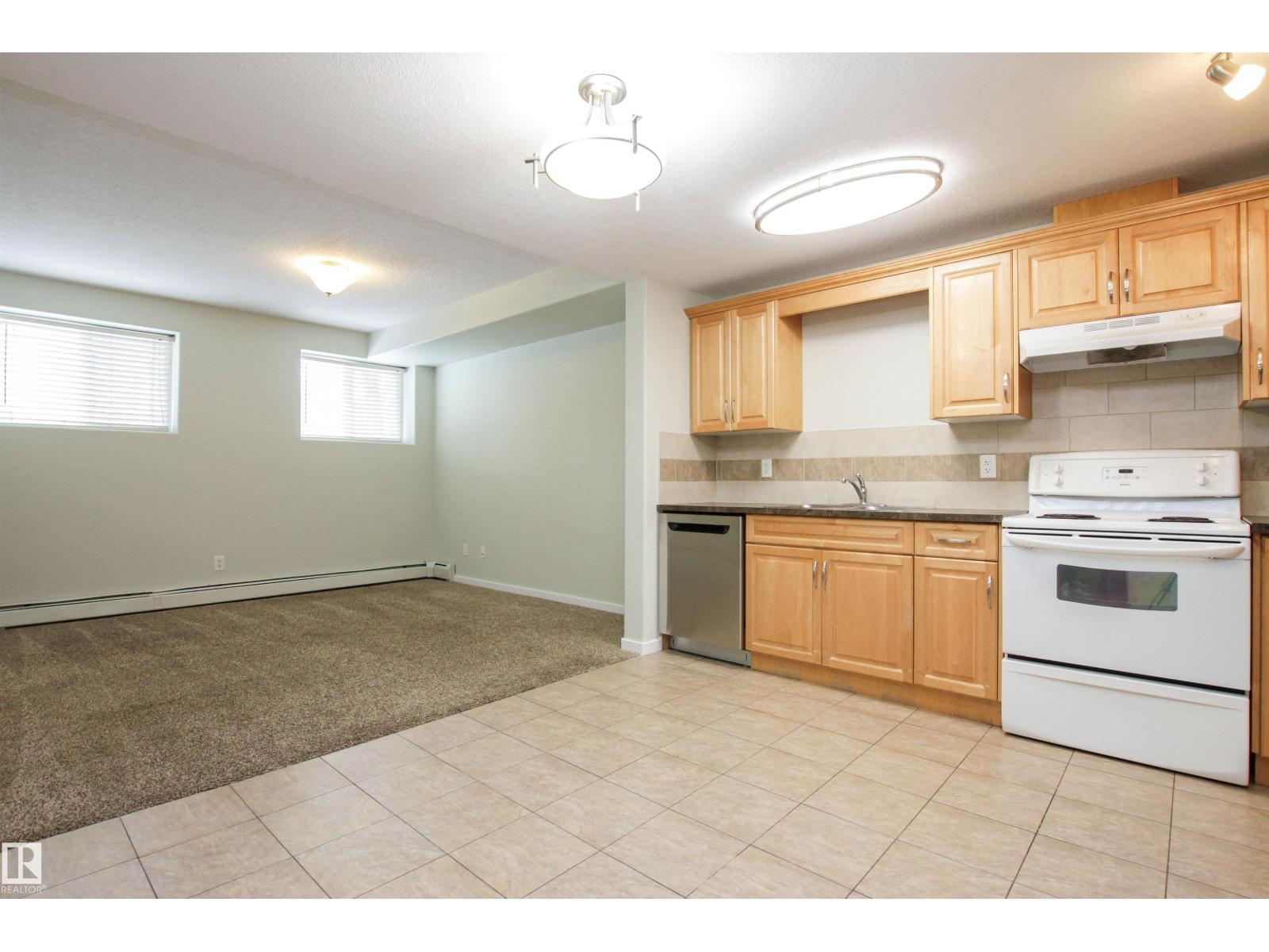 #3 11827 105 St Nw, Edmonton, Alberta  T5G 2N1 - Photo 7 - E4484336