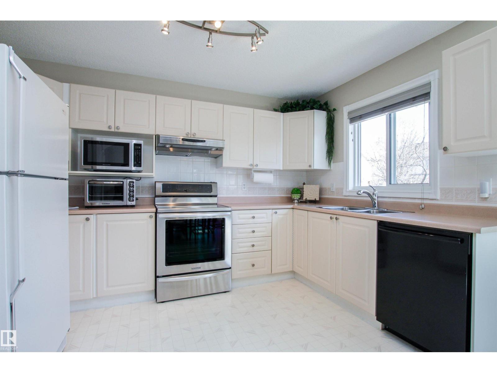 1403 Jefferys Cr Nw, Edmonton, Alberta  T6L 6T4 - Photo 17 - E4486159