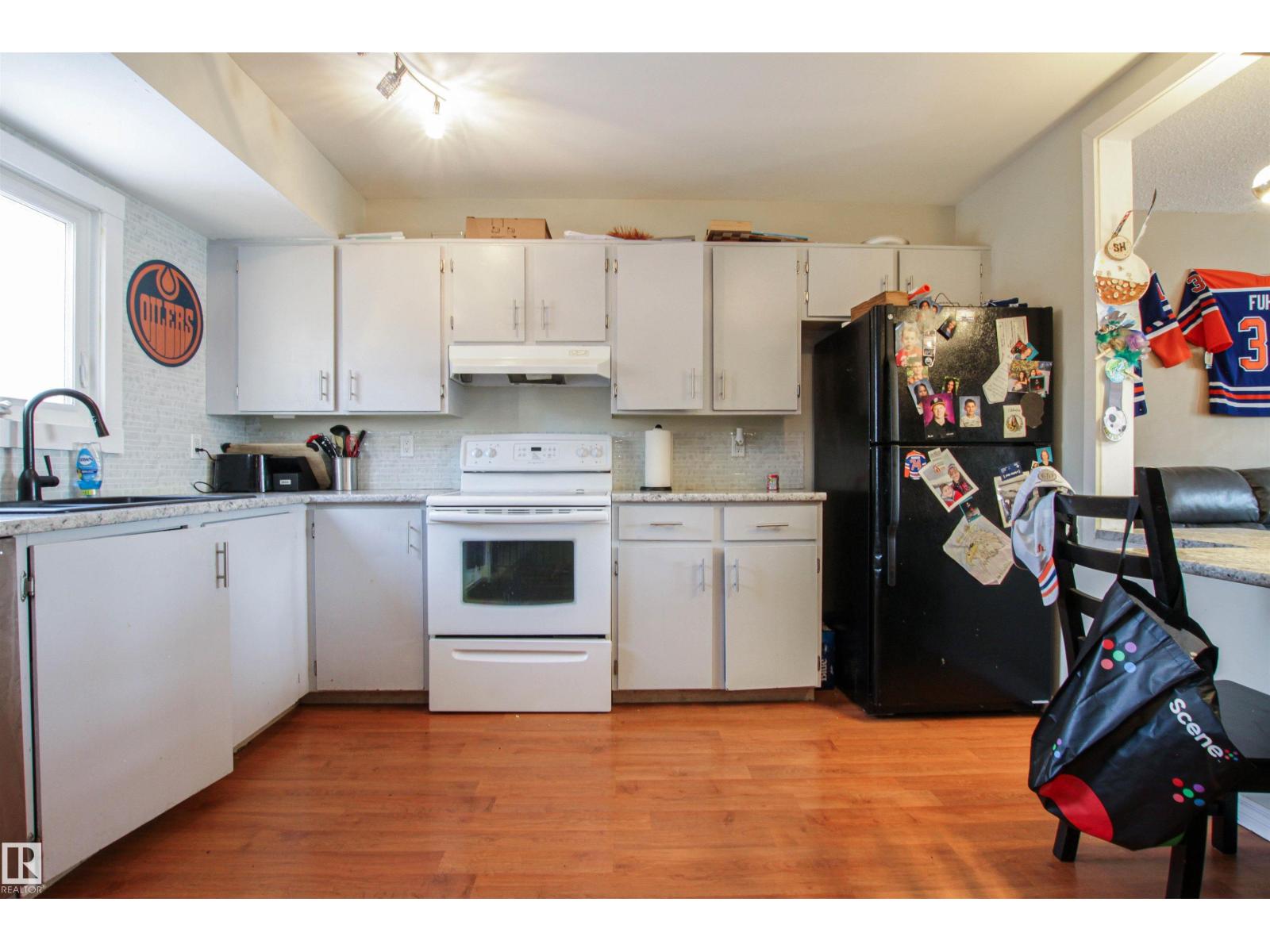 2415 49a St NW, Edmonton, Alberta  T6L 3X2 - Photo 6 - E4492792