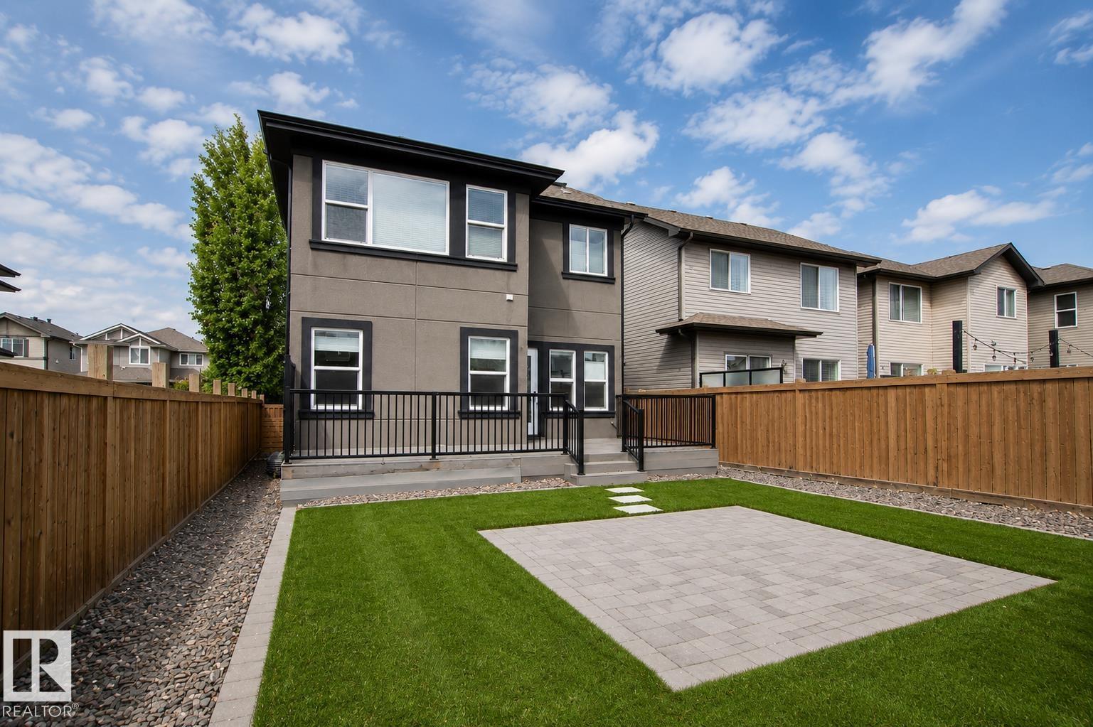 3334 Hilton Cr NW, Edmonton, Alberta  T6M 0N5 - Photo 3 - E4492987