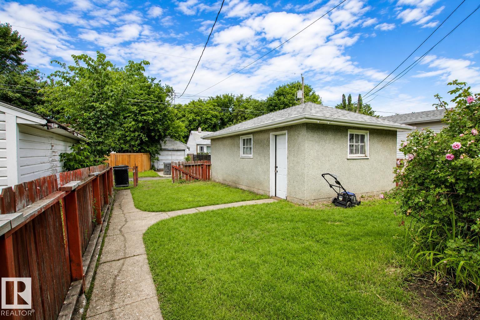 11220 68 St NW, Edmonton, Alberta  T5B 1N5 - Photo 32 - E4497262