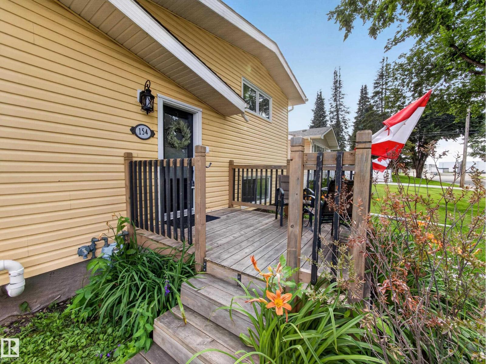 154 Pine St, Sherwood Park, Alberta  T8A 1H1 - Photo 2 - E4502389
