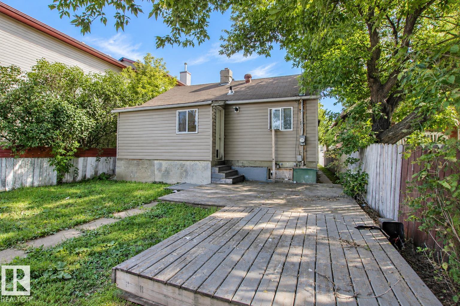 11524 81 St NW, Edmonton, Alberta  T5B 2R8 - Photo 4 - E4508749