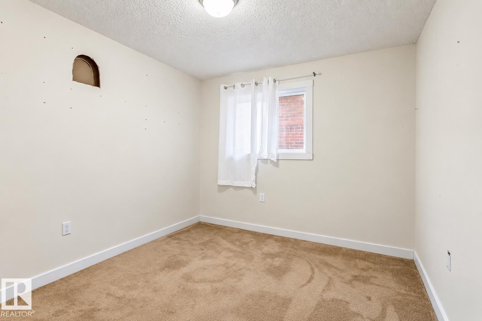 11524 81 St NW, Edmonton, Alberta  T5B 2R8 - Photo 8 - E4508749