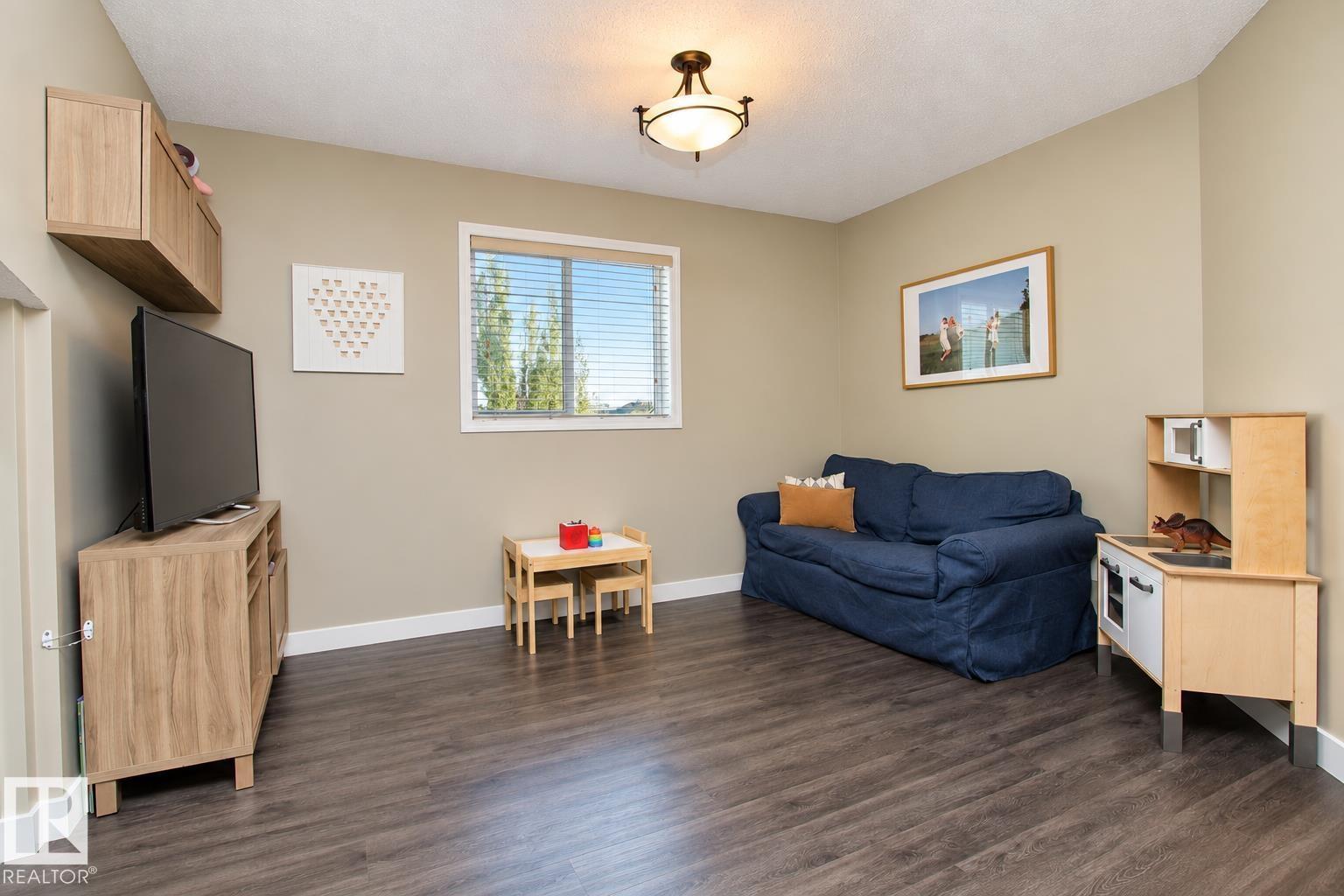 2811 25 St NW, Edmonton, Alberta  T6T 2A3 - Photo 15 - E4513015