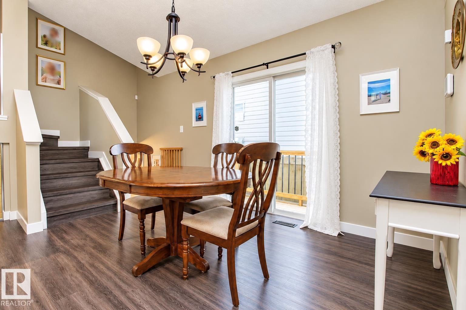 2811 25 St NW, Edmonton, Alberta  T6T 2A3 - Photo 5 - E4513015