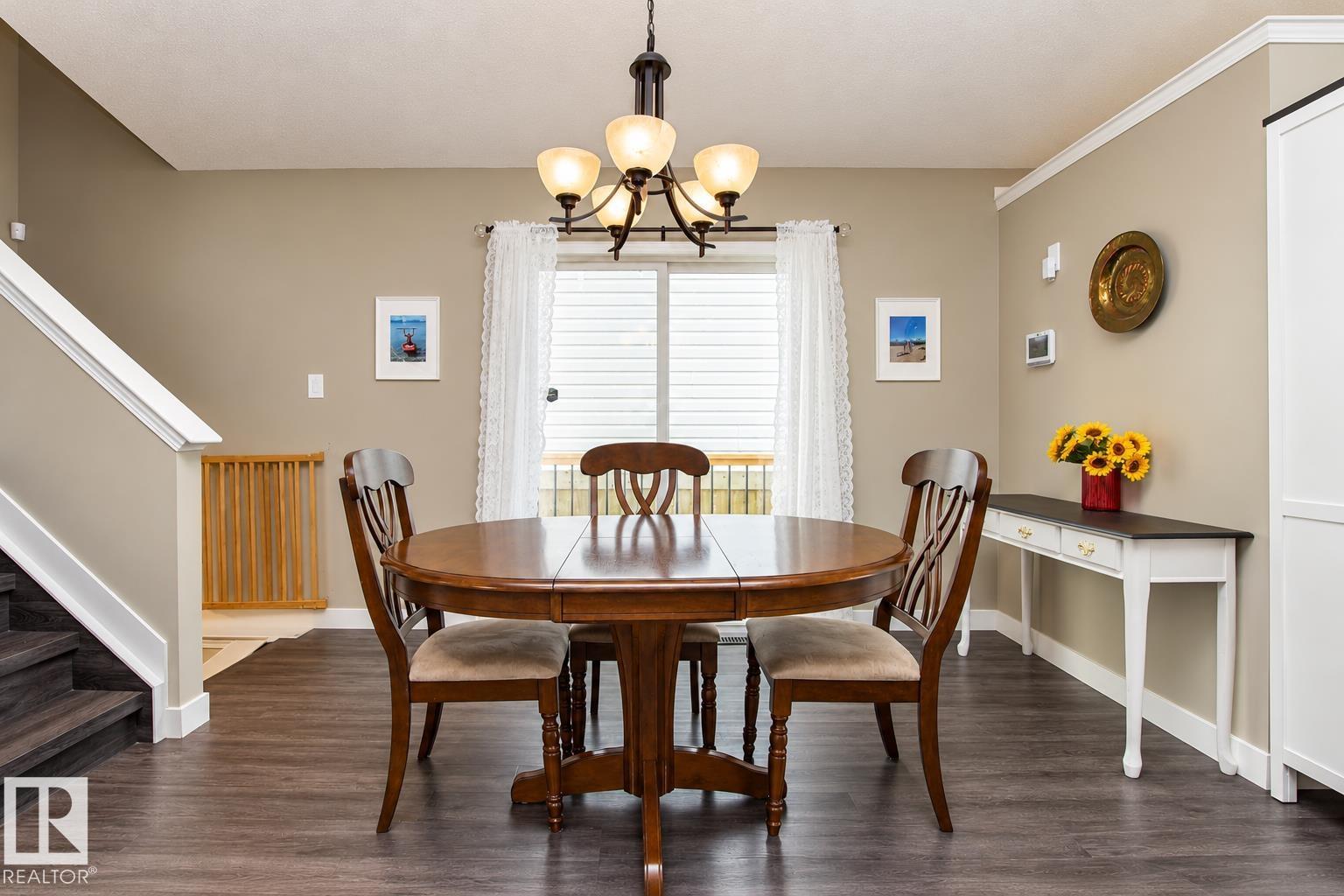 2811 25 St NW, Edmonton, Alberta  T6T 2A3 - Photo 6 - E4513015