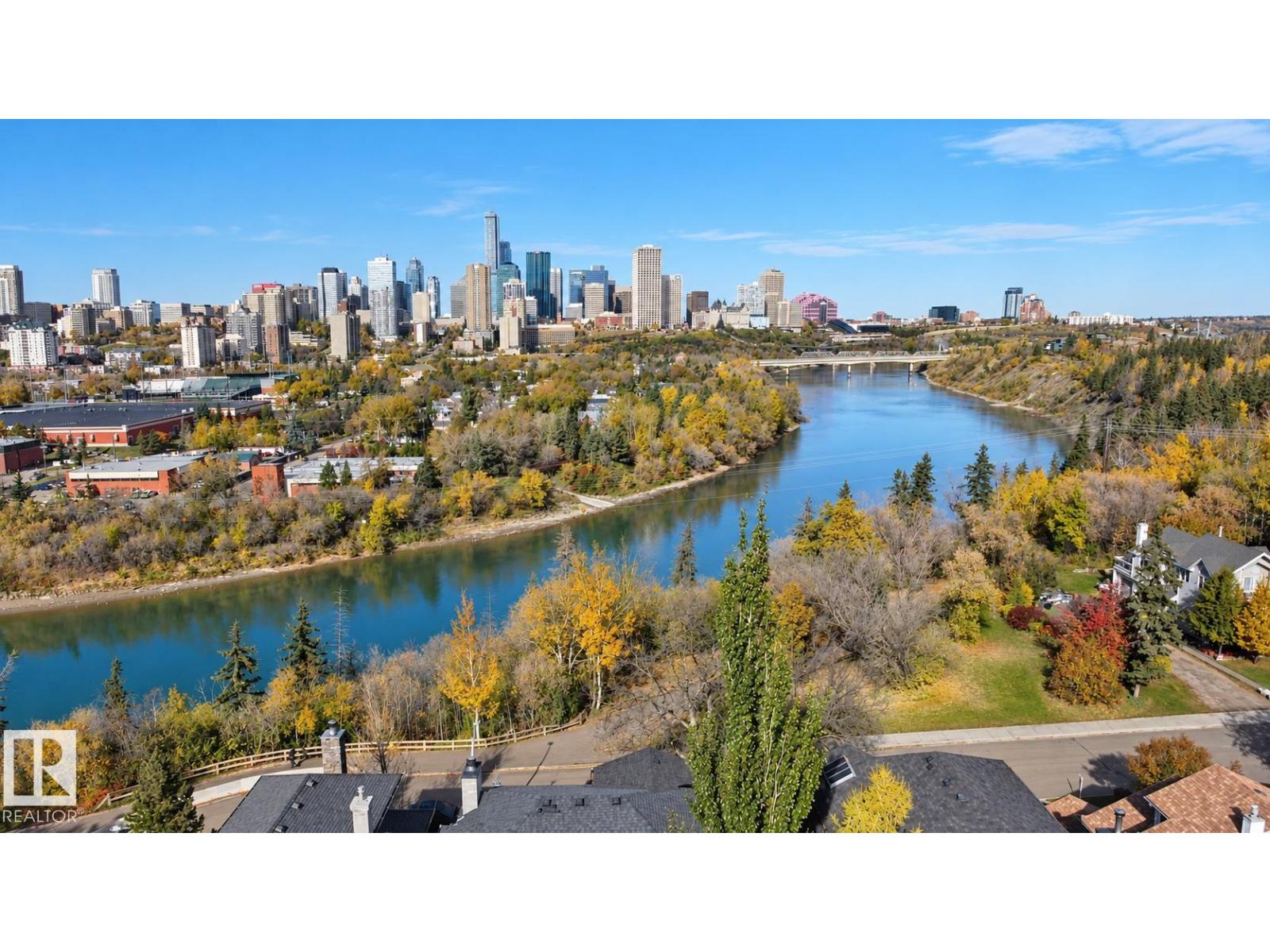 10068 90 Av NW, Edmonton, Alberta  T6E 4X1 - Photo 7 - E4513203