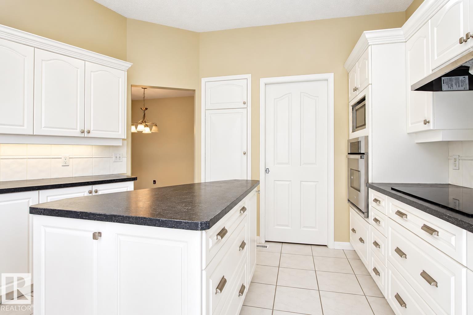 259 Hawkview Co, Sherwood Park, Alberta  T8A 5V6 - Photo 22 - E4514642