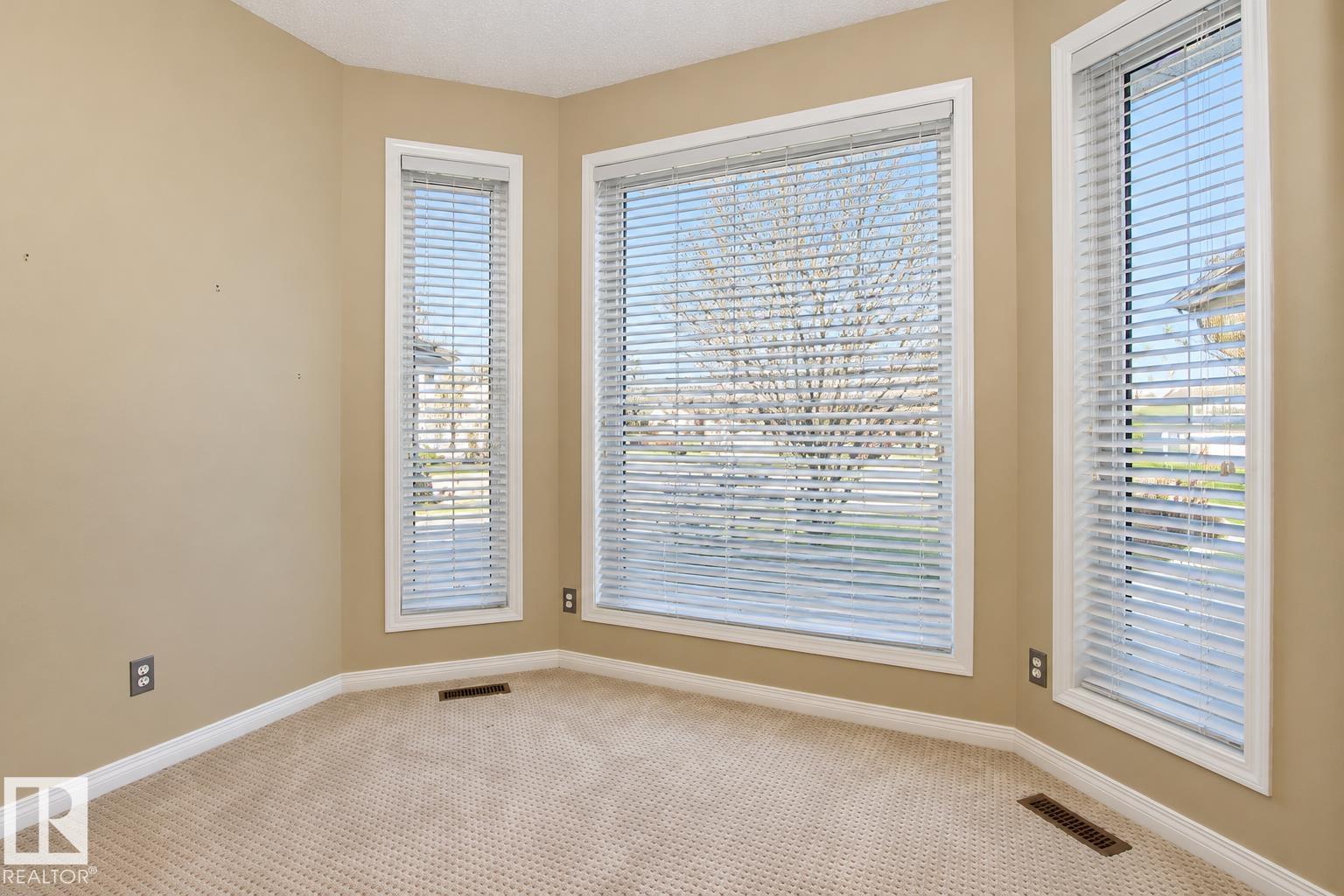 259 Hawkview Co, Sherwood Park, Alberta  T8A 5V6 - Photo 3 - E4514642